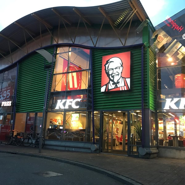 Photo taken at KFC by Maarten M. on 9/7/2017