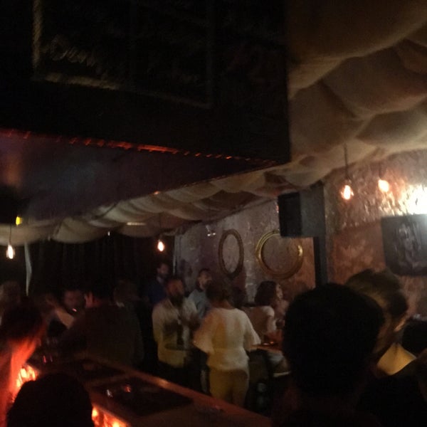 Foto tirada no(a) Bianca Cafe &amp; Bar por Bengbeng em 8/6/2018