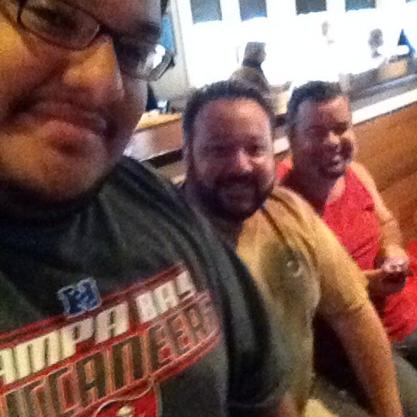 Photo taken at Chili&#39;s Grill &amp; Bar by G C. on 5/15/2014