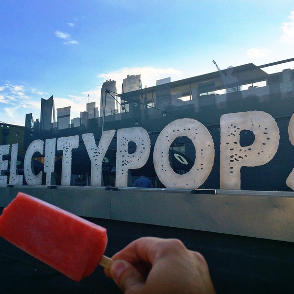 Steel City Pops Dessert Shop in Fort Worth