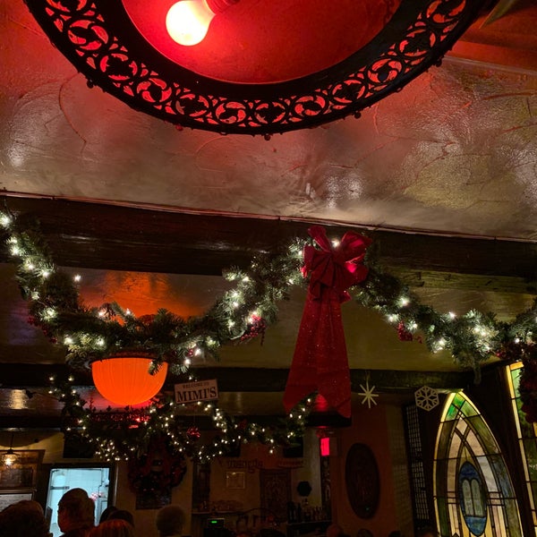 12/2/2018 tarihinde Phil V.ziyaretçi tarafından Mimi&#39;s Italian Restaurant &amp; Piano Bar'de çekilen fotoğraf