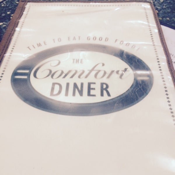 8/2/2015 tarihinde Phil V.ziyaretçi tarafından Comfort Diner'de çekilen fotoğraf