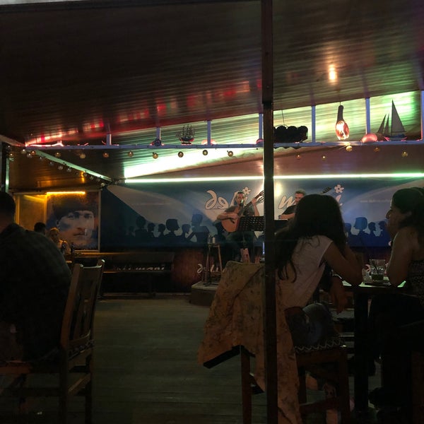 7/24/2020 tarihinde Ismail D.ziyaretçi tarafından Deli Mavi Cafe &amp; Bar'de çekilen fotoğraf