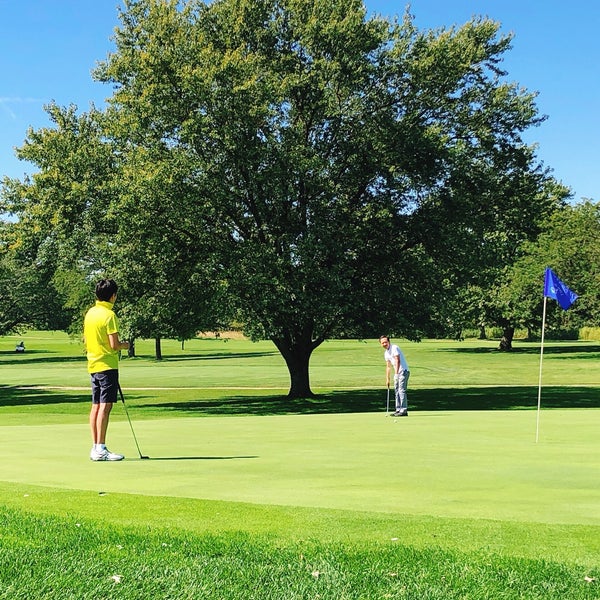9/15/2019 tarihinde Miho K.ziyaretçi tarafından Cog Hill Golf And Country Club'de çekilen fotoğraf
