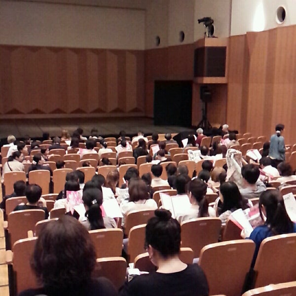 Photos At 大阪音楽大学 ミレニアムホール College University