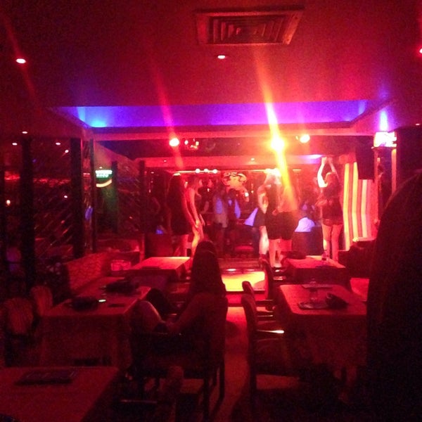 Photo taken at Playshow Night Club by Özgür on 5/30/2016