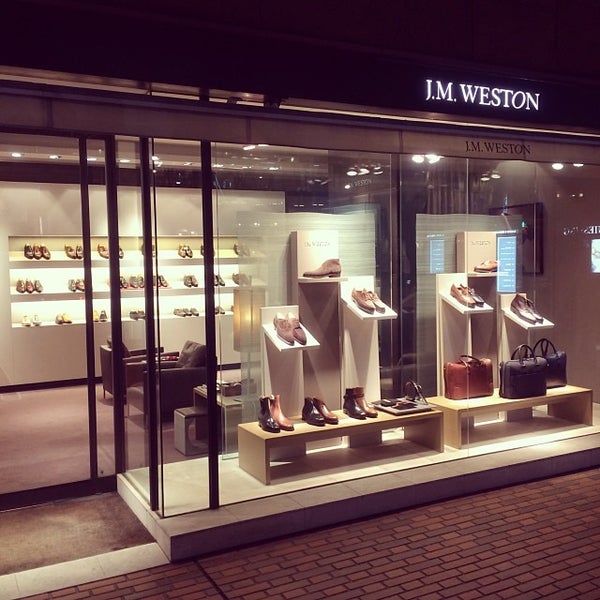 Photos At J M Weston 青山店 西麻布 98 Visitors Photos At J M Weston 青山店 西麻布 98 Visitors
