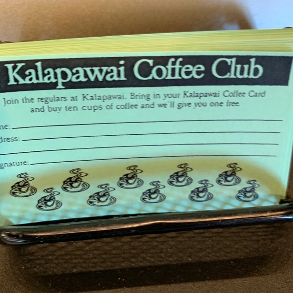 Das Foto wurde bei Kalapawai Cafe &amp; Deli - Kapolei von Kaihe am 10/18/2019 aufgenommen