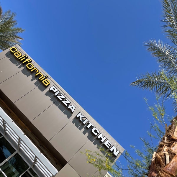 California Pizza Kitchen At Summerlin Pizza Place In Summerlin