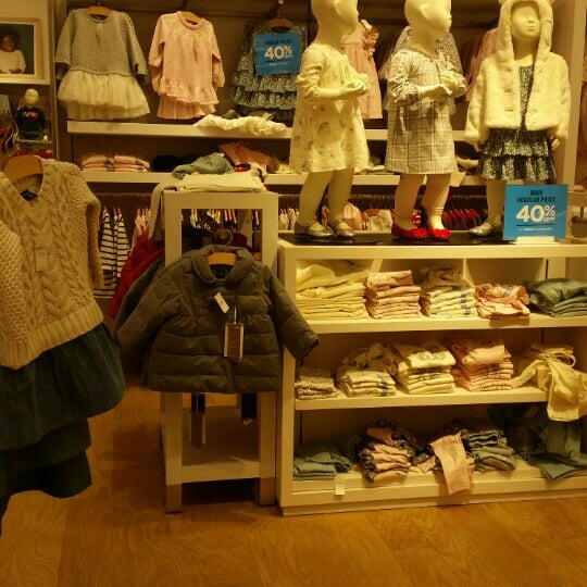 Gap 海老名 扇町13 1 Gap 海老名 扇町13 1