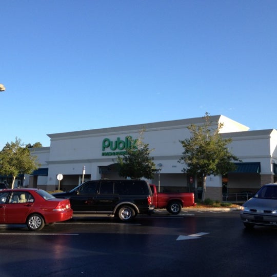 Publix 14371 Spring Hill Dr