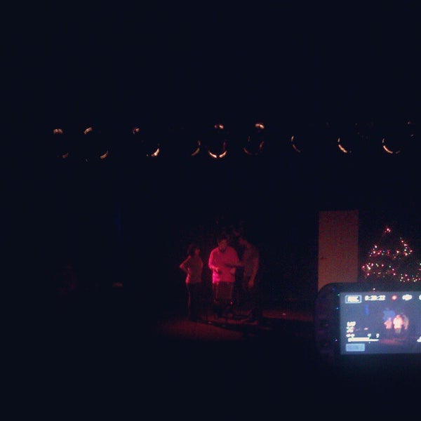 12/15/2012에 Kati N.님이 Village Theatre에서 찍은 사진