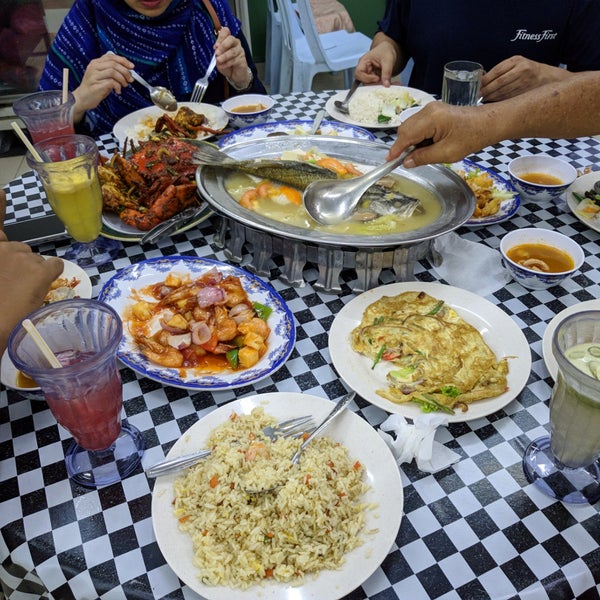 Photos At Pak Ya Seafood Restaurant 44 Visitors