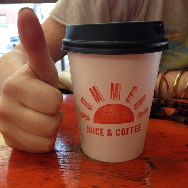 10/26/2013にSarah H.がSummers Juice &amp; Coffeeで撮った写真