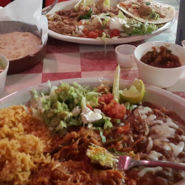 Photo taken at Las Cazuelas Mexican Restuarant by Taylor M. on 12/6/2014