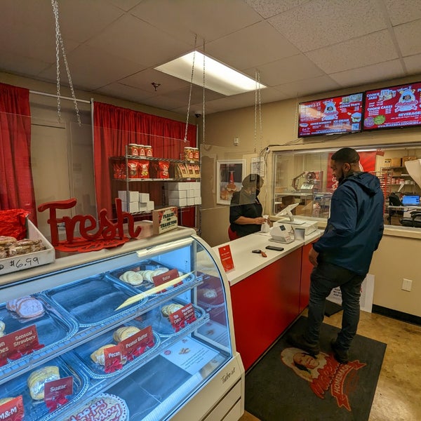 Makeda's Homemade Butter Cookies Downtown Memphis 3 tips from 62