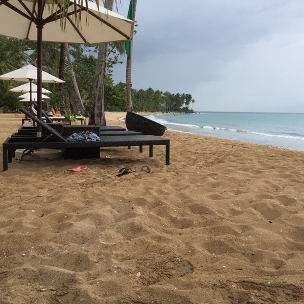 One of the best beaches in Las Terrenas area. Top quality facilities. Friendly staff... And just a short walk over the beach away from Restaurante Luis on Playa Coson.