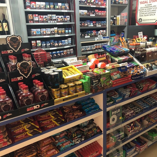 2 2 маркет. Стоящее здание. Вернер логотип. Toy shop. Ферма рынок.