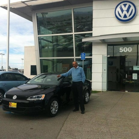 Photos At Cardinale Volkswagen Auto Dealership