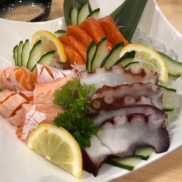 Sushi + Rotary Sushi Bar Bandar Puchong Jaya, Selangor