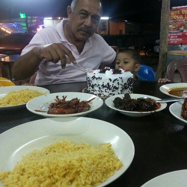 Photos At Nasi Goreng Ayam Berempah Top Kb Corner Malay Restaurant