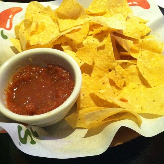 Photo taken at Chili&#39;s Grill &amp; Bar by Sherry G. on 9/21/2012