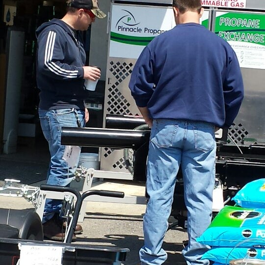 Ben's Ace Brown City, MI