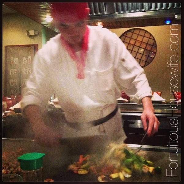 Foto tirada no(a) Fuji Steak House por Lollie - F. em 5/4/2013