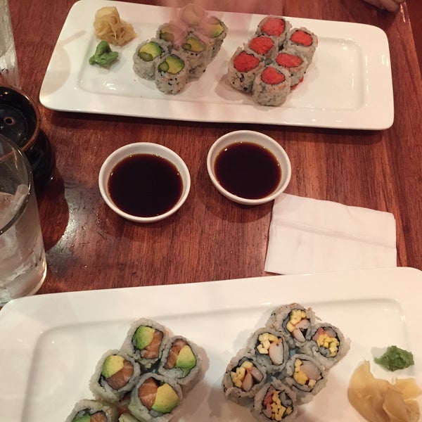 Perfect for a quick and filling sushi lunch! Lunch specials are great-- come with standard soup and salad, and the sushi rolls are delicious! Quick service, too.
