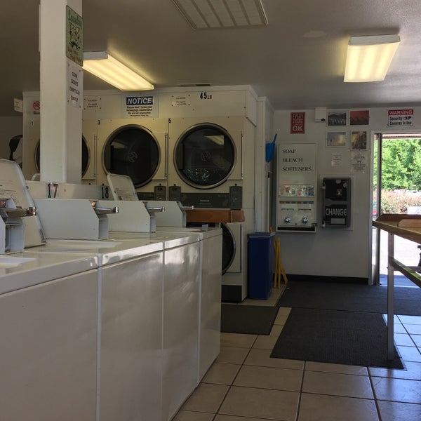 Photo taken at Town Center Laundromat by Stacy B. on 7/12/2018