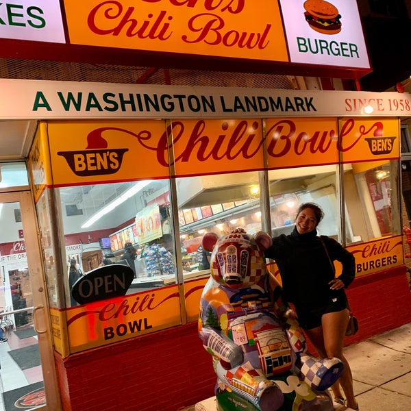 Photo taken at Ben&#39;s Chili Bowl by Stacy B. on 9/24/2021