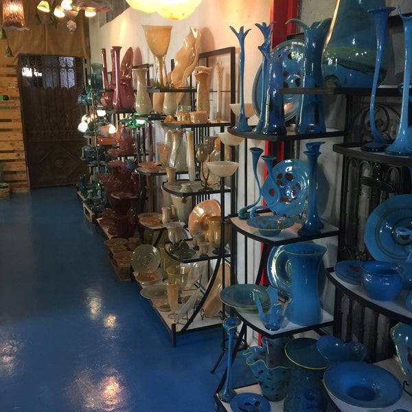 GLASS FACTORY (ΕΡΓΟΣΤΑΣΙΟ ΦΥΣΙΤΟΥ ΓΥΑΛΙΟΥ) Kokkino Horio