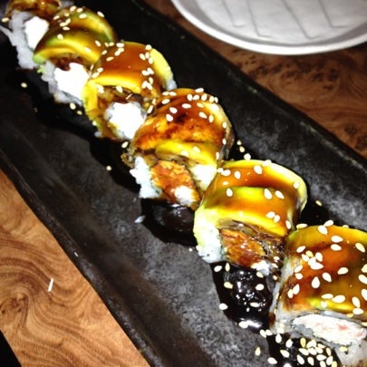 Photo prise au Sushi Koma par Jared J. le9/14/2012