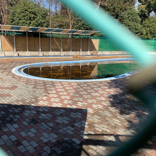 綱島公園プール 港北区 2 Tips From 31 Visitors
