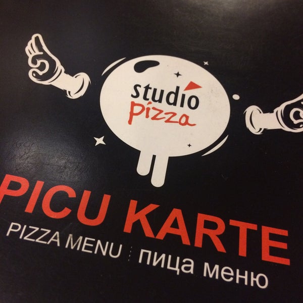 Foto tirada no(a) Studio Pizza por Sintija S. em 3/21/2017