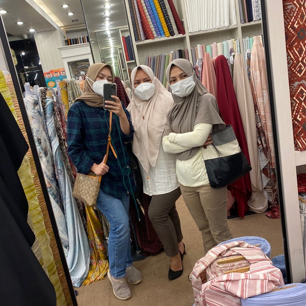Fancy Textile Bridal Shop In Jakarta Selatan Fancy Textile Bridal Shop In Jakarta Selatan