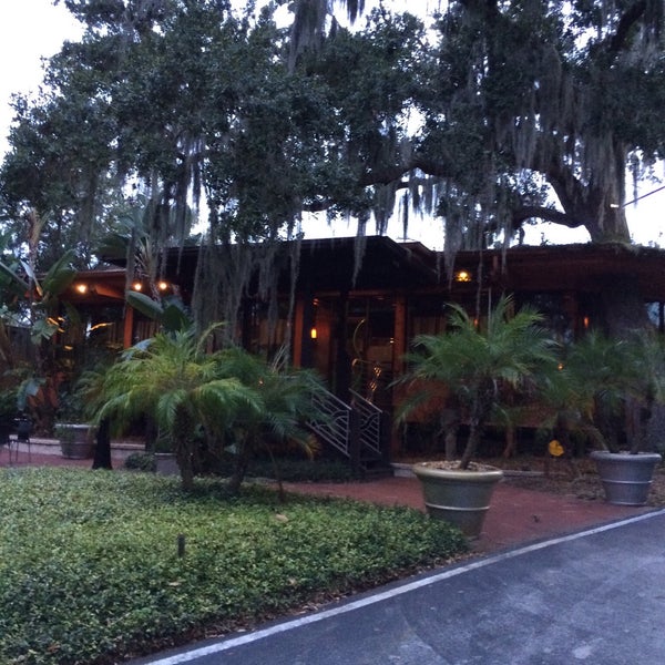 Martini's Organic Restaurant South Daytona'da Amerikan Restoranı