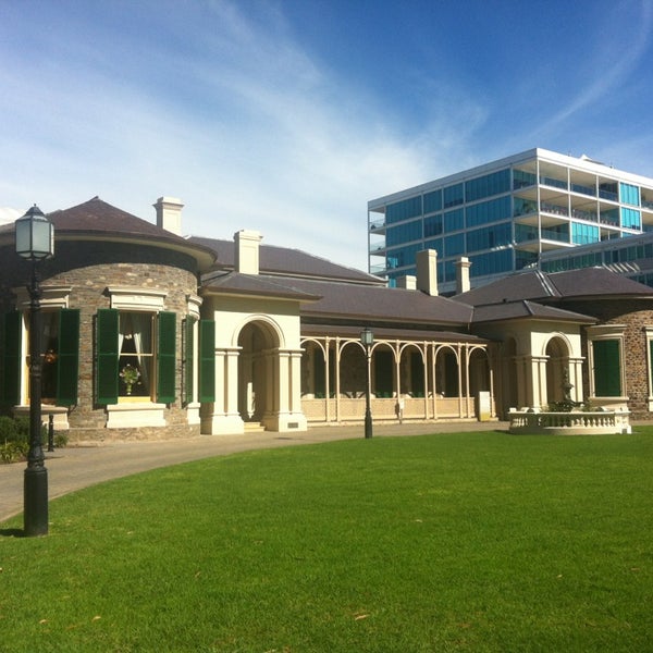 Ayers House 2 tips from 211 visitors