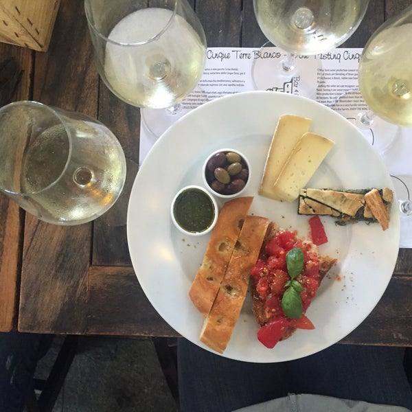 Photos at Bar E Vini A Piè De Mà 30 tips