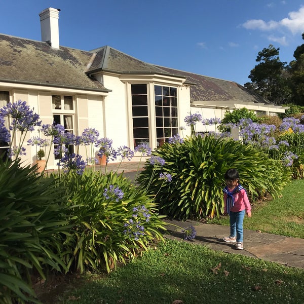 Chateau Yering Historic House Hotel Yarra Glen 4 tips from 273 visitors