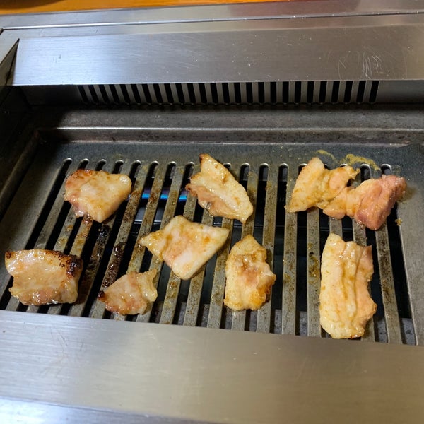 焼肉 我が家 63 Visitantes 焼肉 我が家 63 Visitantes