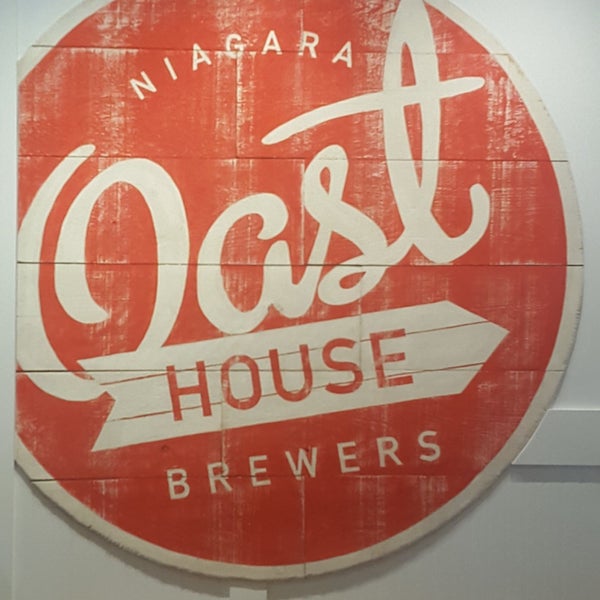 Photo taken at Niagara Oast House Brewers by Gary W. on 11/3/2019