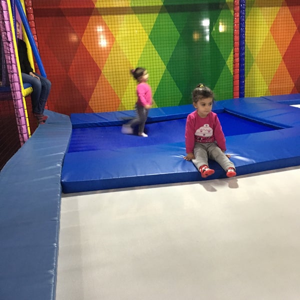 sihirli kosk eglence merkezi kayseri de oyun parki cocuk parki da fotograflar