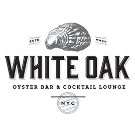 Снимок сделан в White Oak Oyster Bar &amp; Cocktail Lounge пользователем Dean M. 5/4/2017