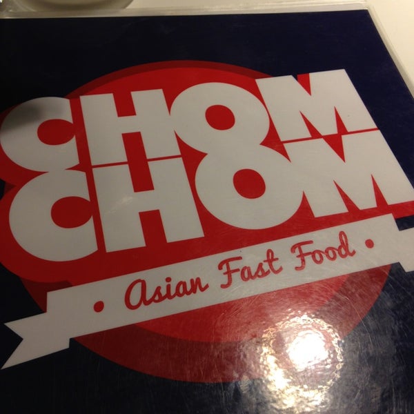 Foto tirada no(a) Chom Chom Asian Fast Food por catherine y. em 7/8/2013