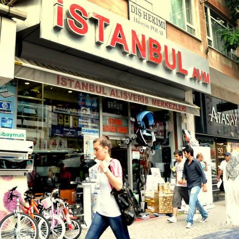 istanbul avm umraniye ataturk 137 ziyaretci