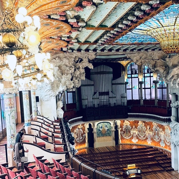 Foto diambil di Palau de la Música Catalana oleh Suspected . pada 8/23/2023