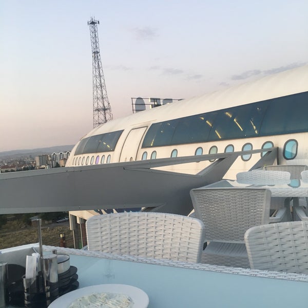 9/4/2019にAybüke DurmuşoğluがAirbus Cafe &amp; Restaurantで撮った写真