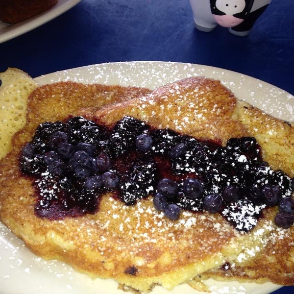 The Sailing Cow Cafe American Restaurant in Dennis Port