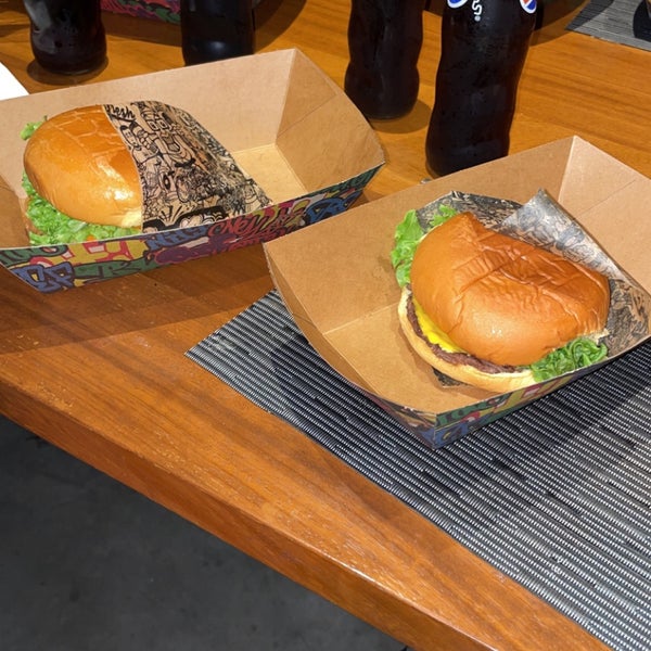 Graffiti Burger Burger Joint